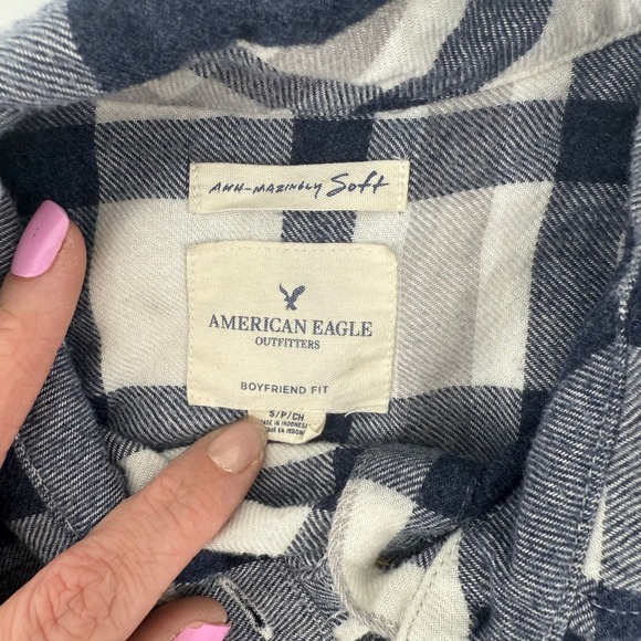 American Eagle Outfitters Plaid Boyfriend Fit Flannel Shirt Women Small - Picture 4 of 7